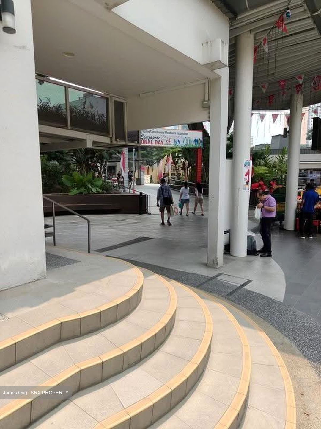 Ang Mo Kio Avenue 8 (D20), Retail #613748581